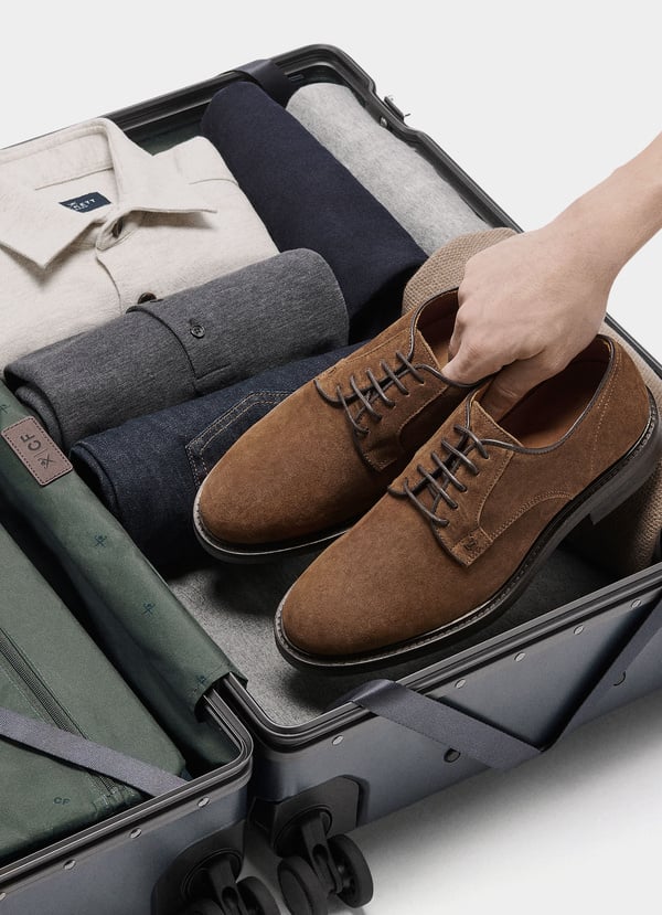Hybrid Check In Suitcase