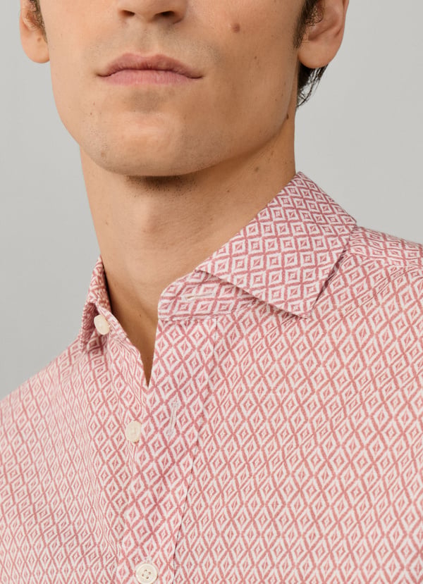 Tailored Fit Print Short Sleeve Shirt