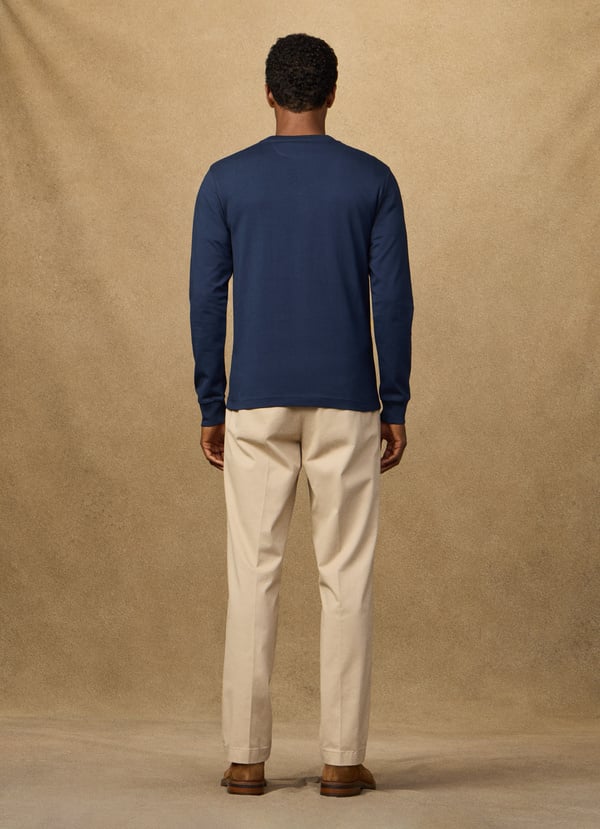 Classic Fit Peaks Long Sleeve T-Shirt
