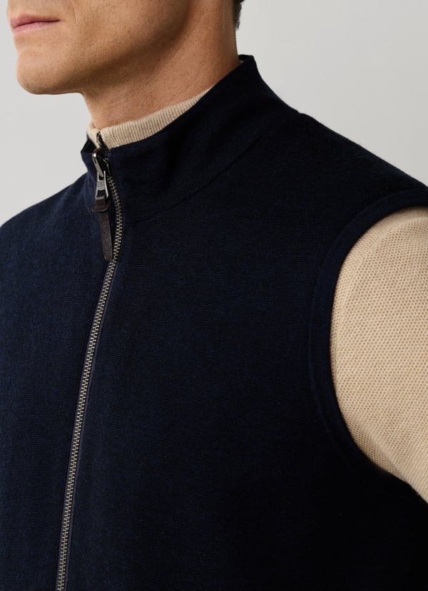 Hybrid Travel Gilet