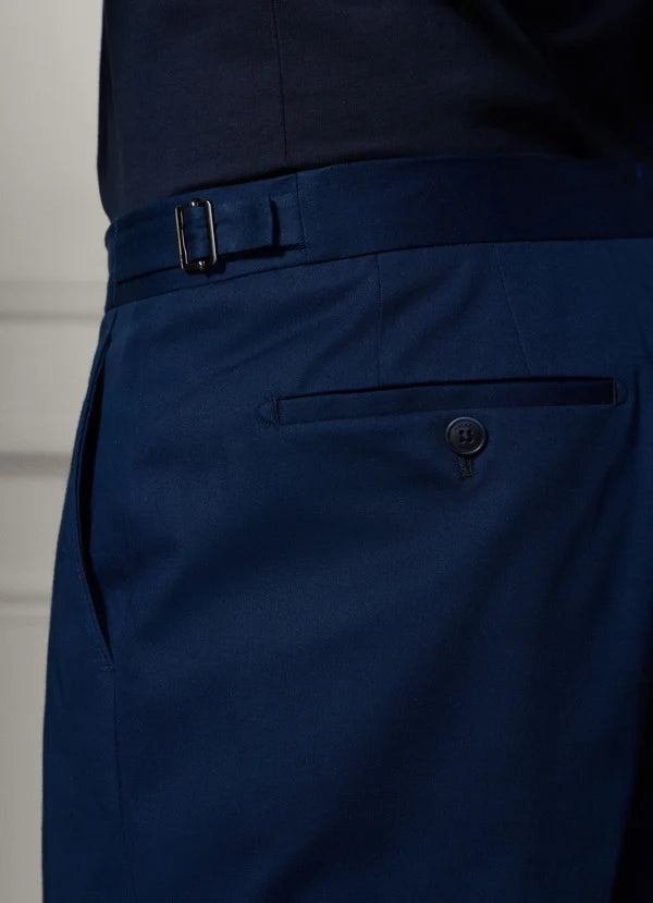 Classic Fit Sanderson Cotton-Silk Short