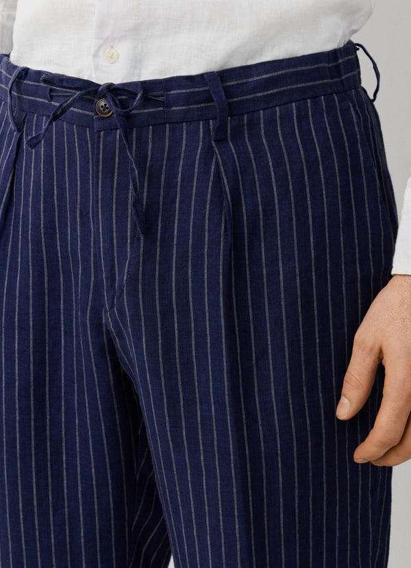 Relaxed Fit Regent Stripe Drawstring Chino