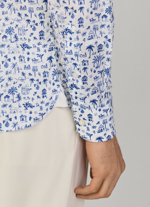 Tailored Fit Island Print Shirt