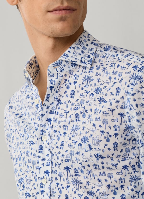 Tailored Fit Island Print Shirt